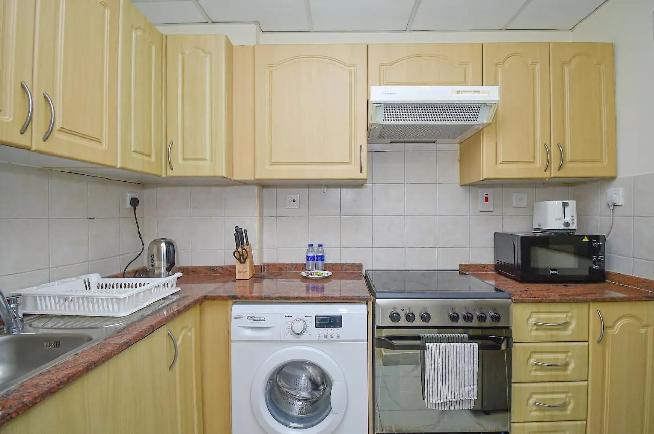 Luxury Escapes - Cozy 1 Bedroom With Study Room In Dubai Marina Park Tower